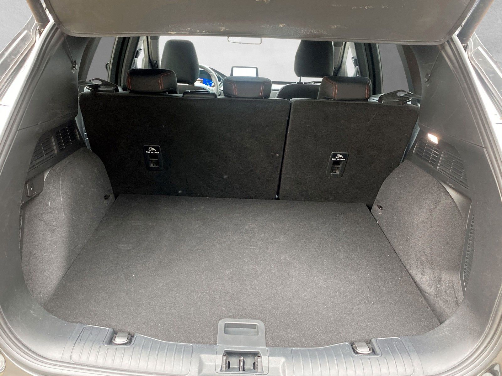 Fahrzeugabbildung Ford Kuga Plug-In Hybrid ST-Line