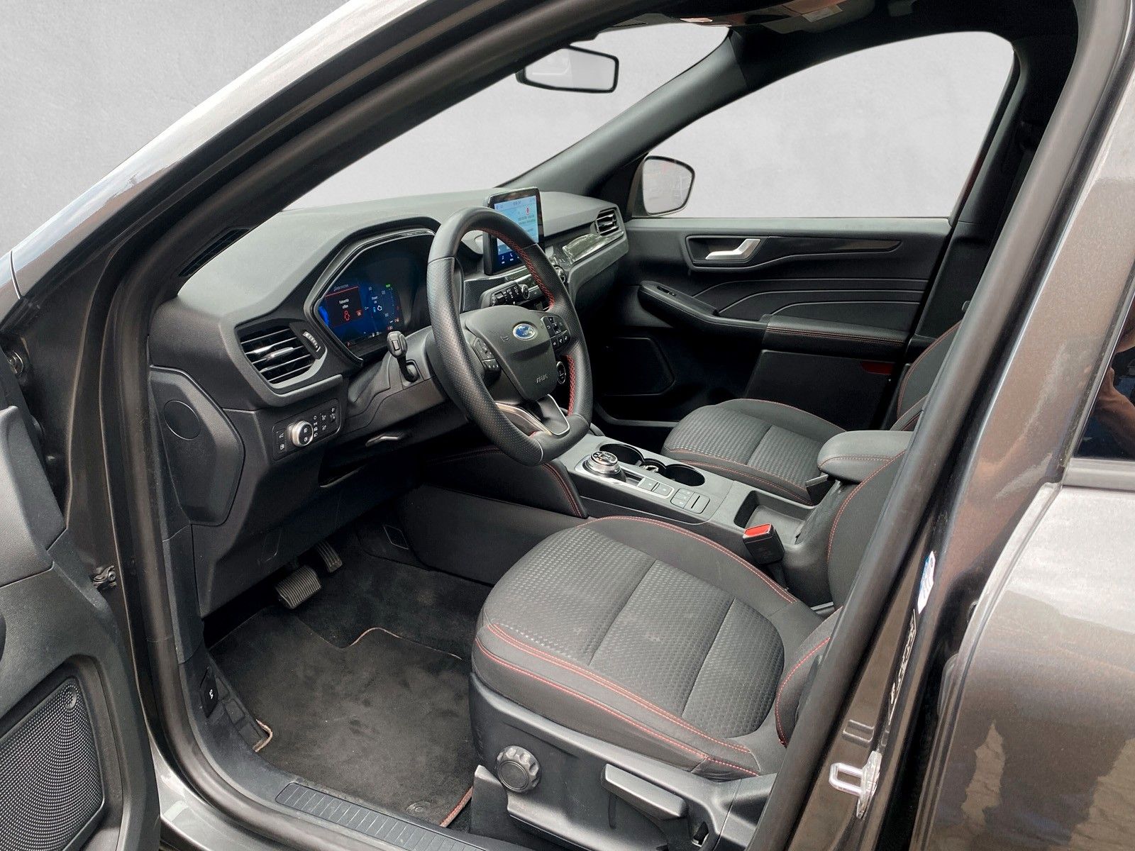 Fahrzeugabbildung Ford Kuga Plug-In Hybrid ST-Line