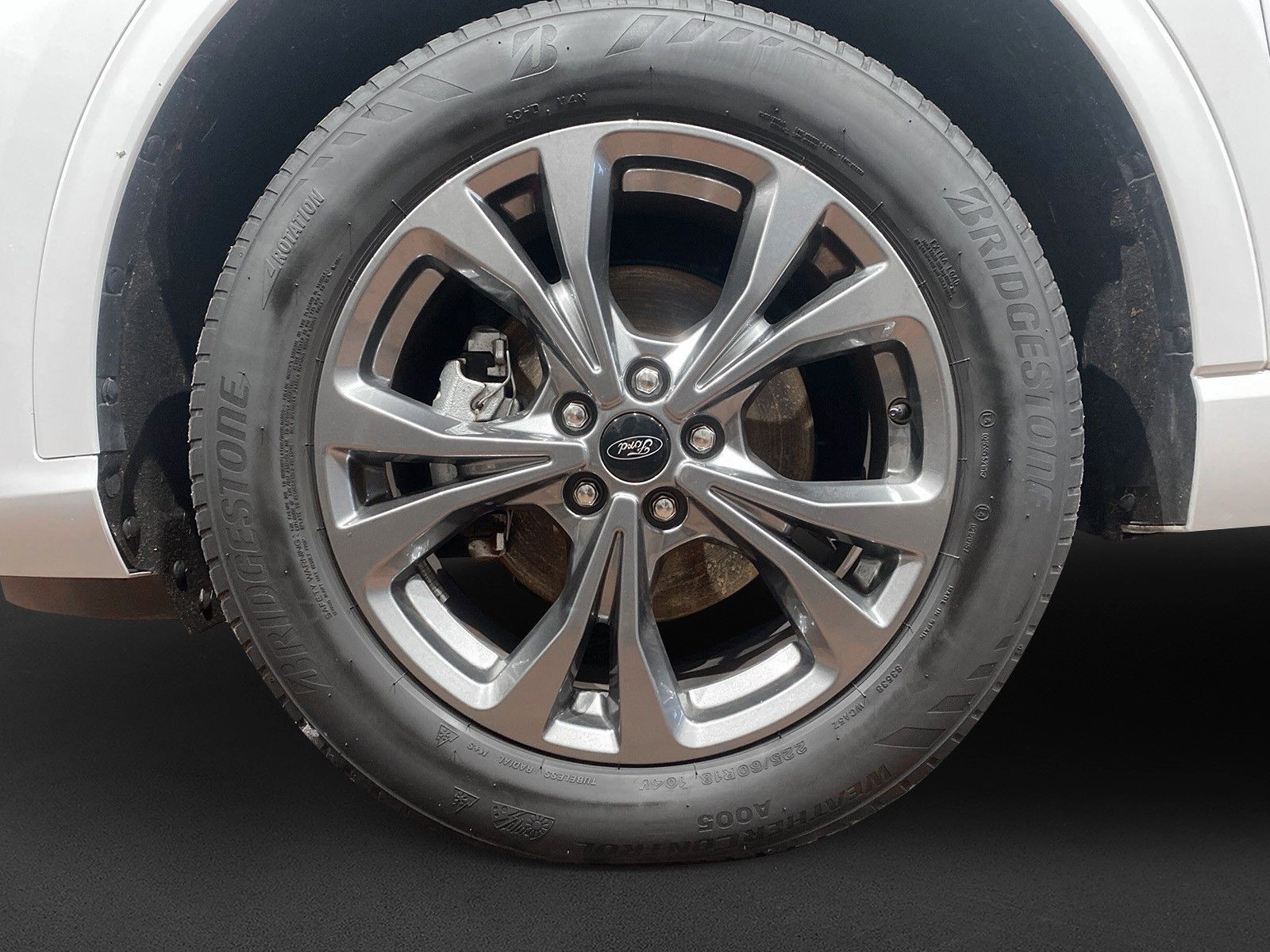 Fahrzeugabbildung Ford Kuga Plug-In Hybrid ST-Line