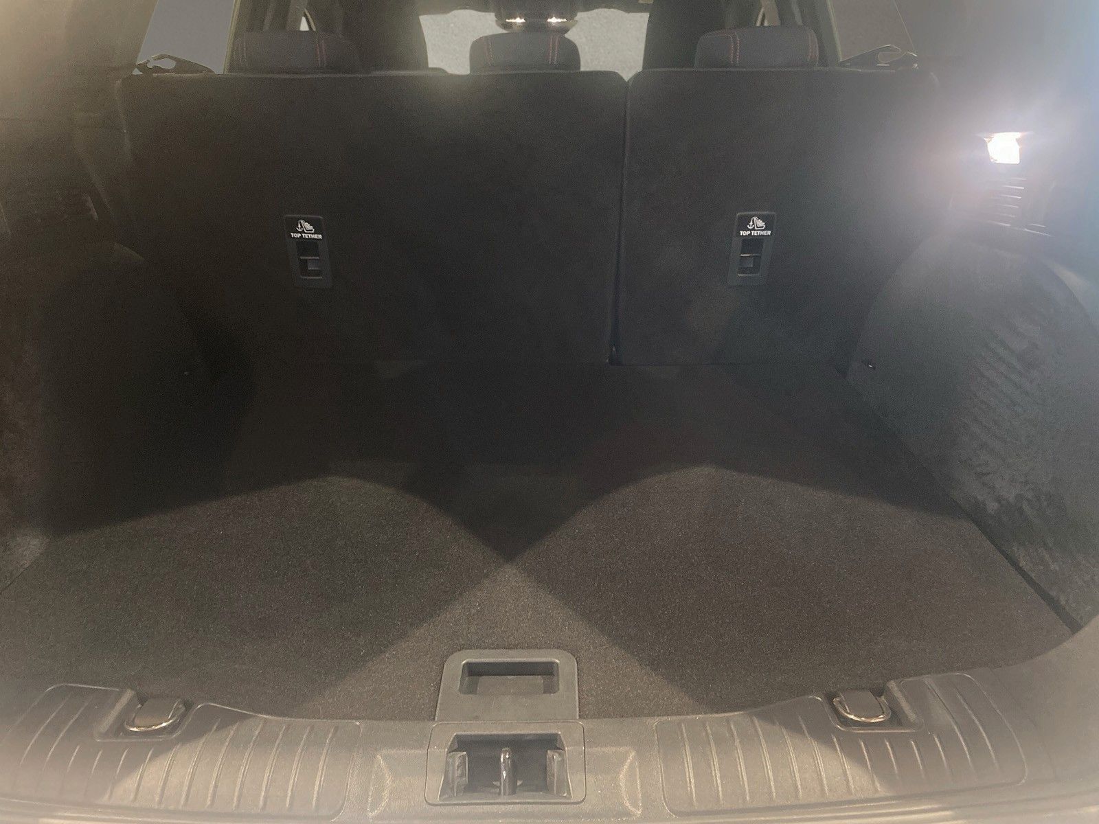 Fahrzeugabbildung Ford Kuga Plug-In Hybrid ST-Line