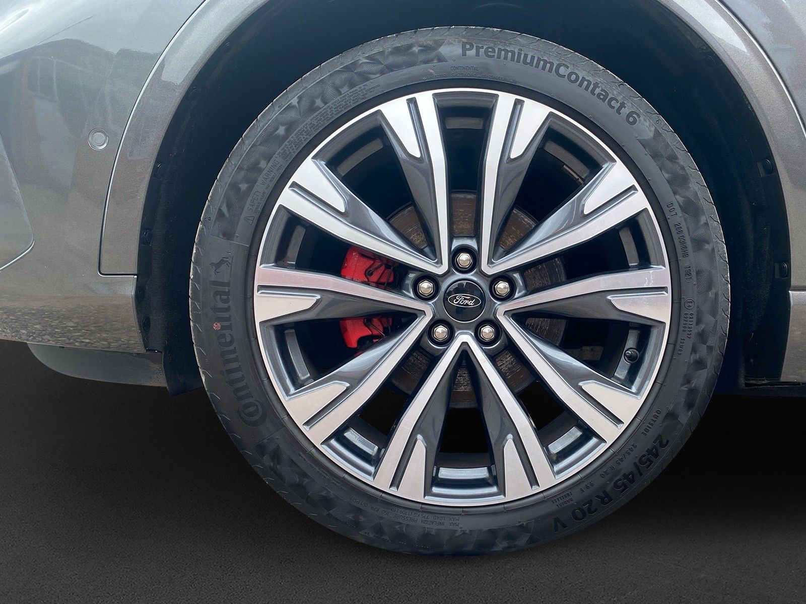 Fahrzeugabbildung Ford Kuga Hybrid ST-Line X  4x4