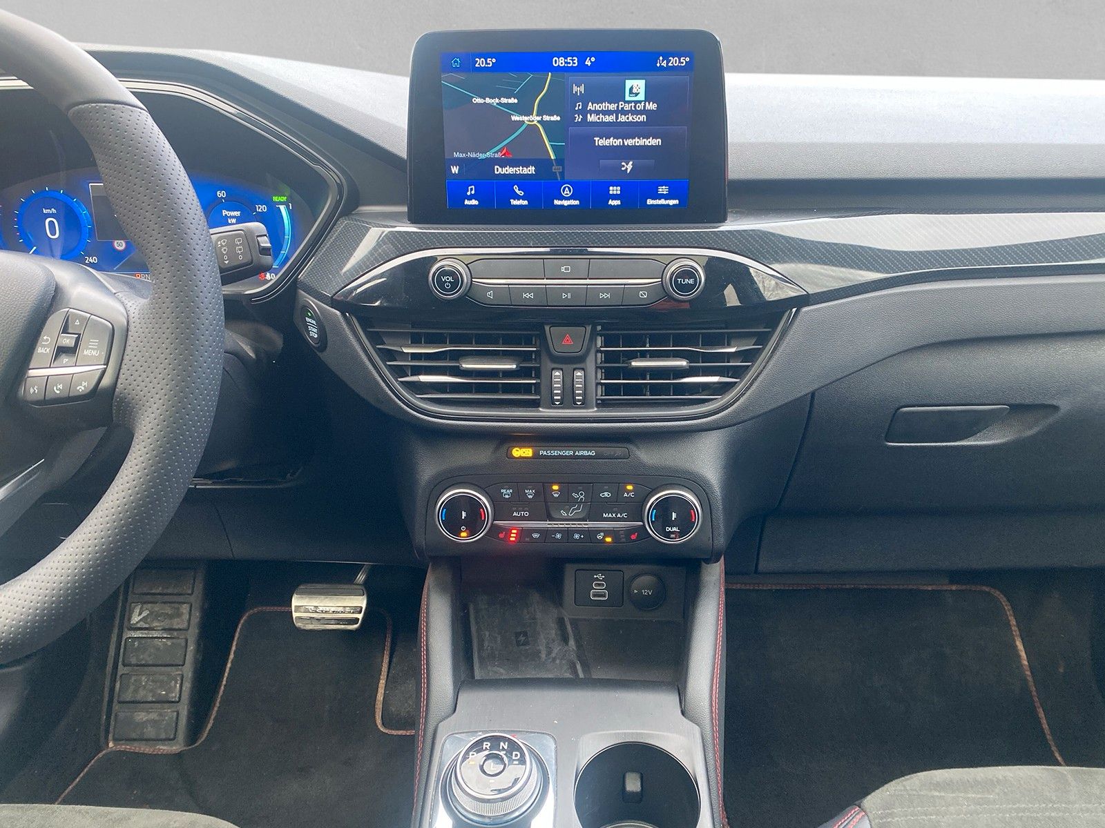 Fahrzeugabbildung Ford Kuga Hybrid ST-Line X