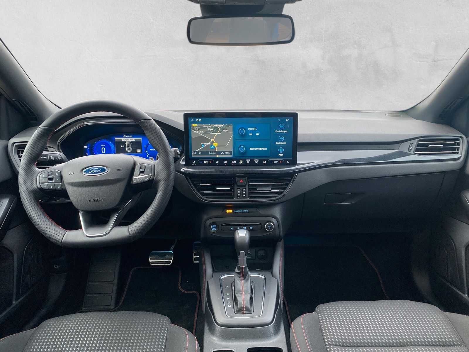 Fahrzeugabbildung Ford Focus Turnier ST-Line X