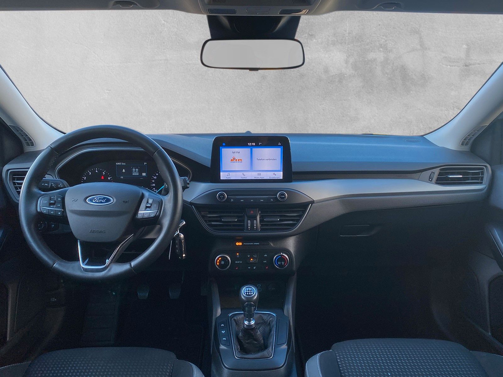 Fahrzeugabbildung Ford Focus Turnier Cool & Connect