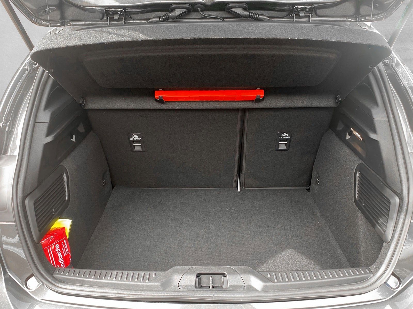 Fahrzeugabbildung Ford Focus Lim. ST-Line
