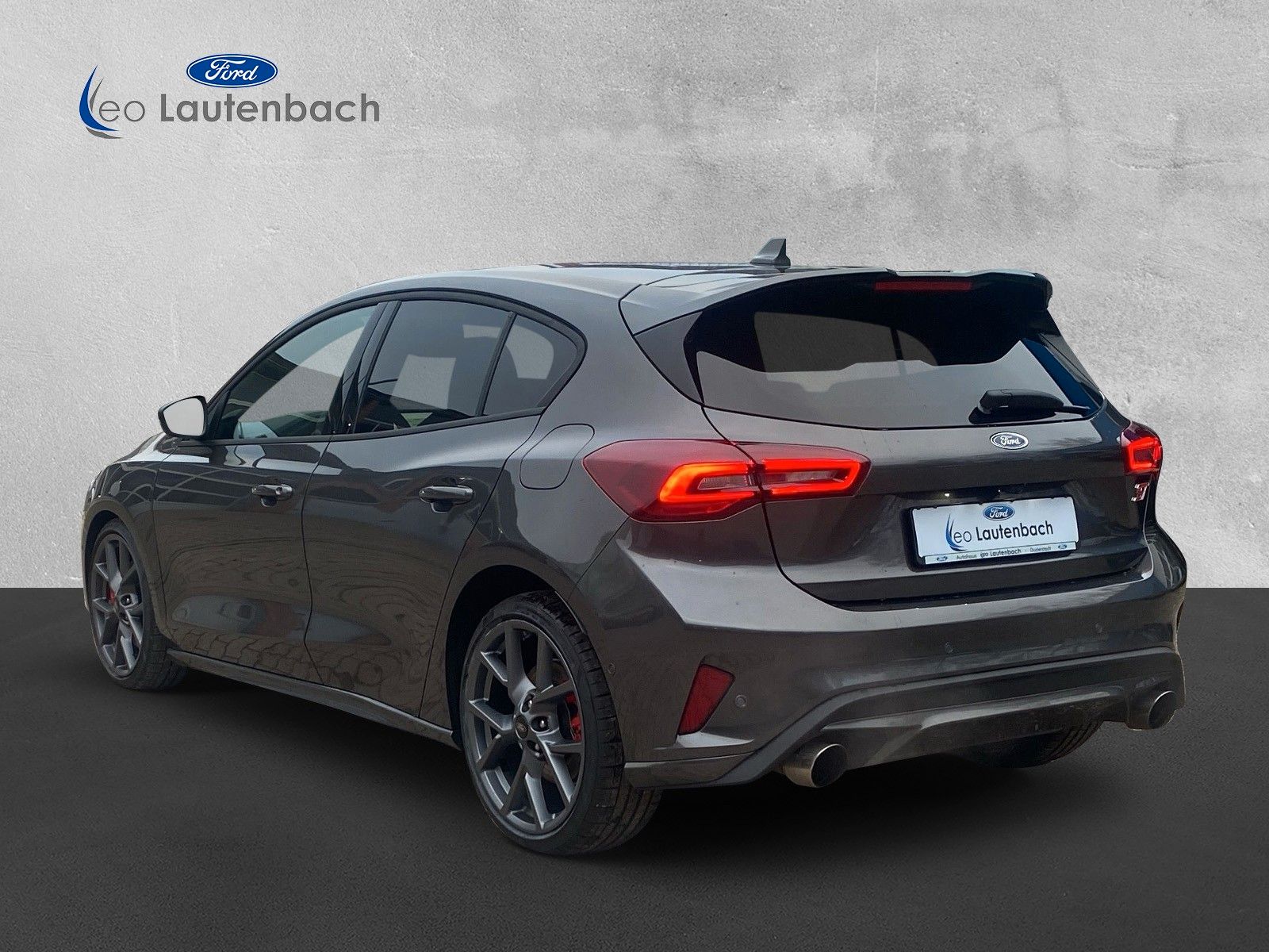 Fahrzeugabbildung Ford Focus Lim. ST X