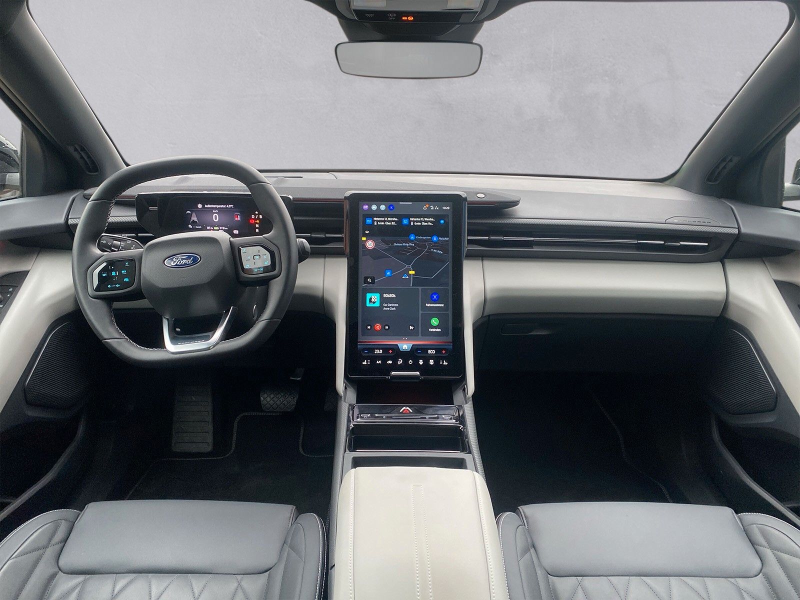 Fahrzeugabbildung Ford Explorer Premium AWD