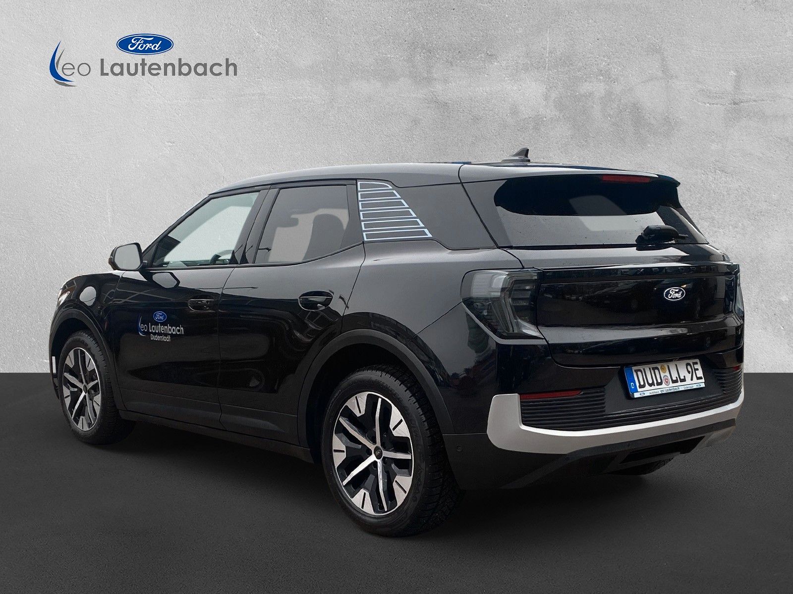 Fahrzeugabbildung Ford Explorer Premium AWD