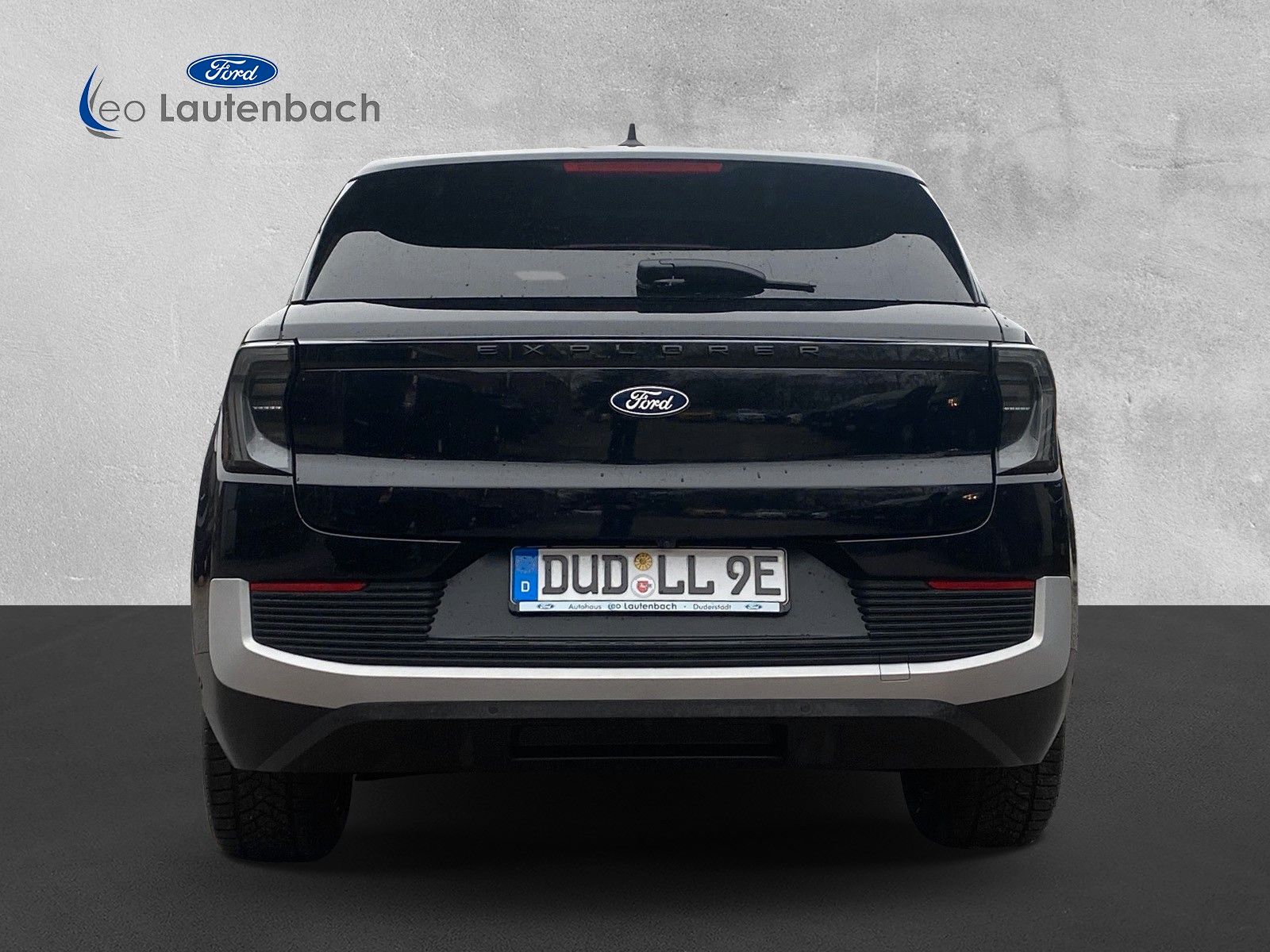 Fahrzeugabbildung Ford Explorer Premium AWD