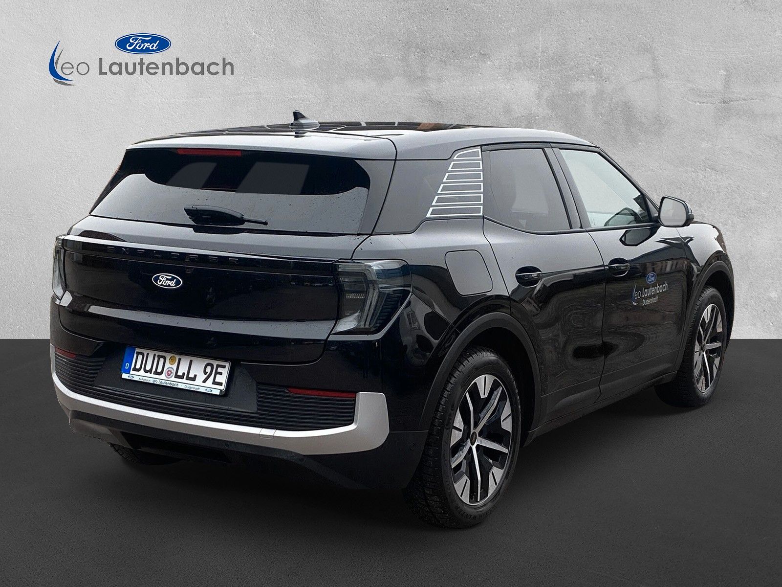 Fahrzeugabbildung Ford Explorer Premium AWD
