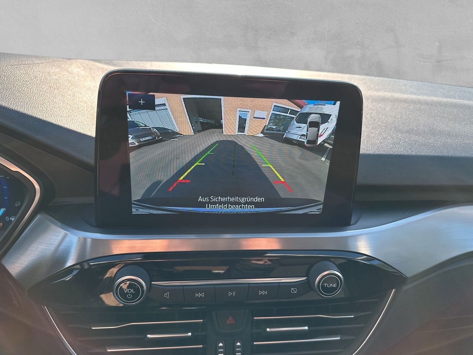 Fahrzeugabbildung Ford Kuga Plug-In Hybrid Titanium