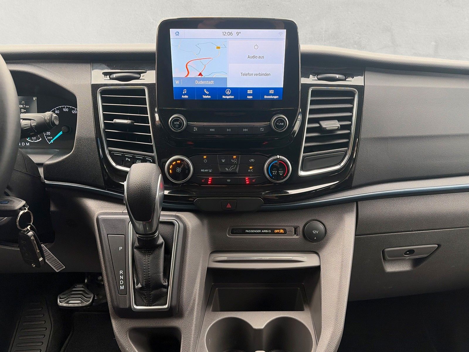 Fahrzeugabbildung Ford Tourneo Custom Active L1