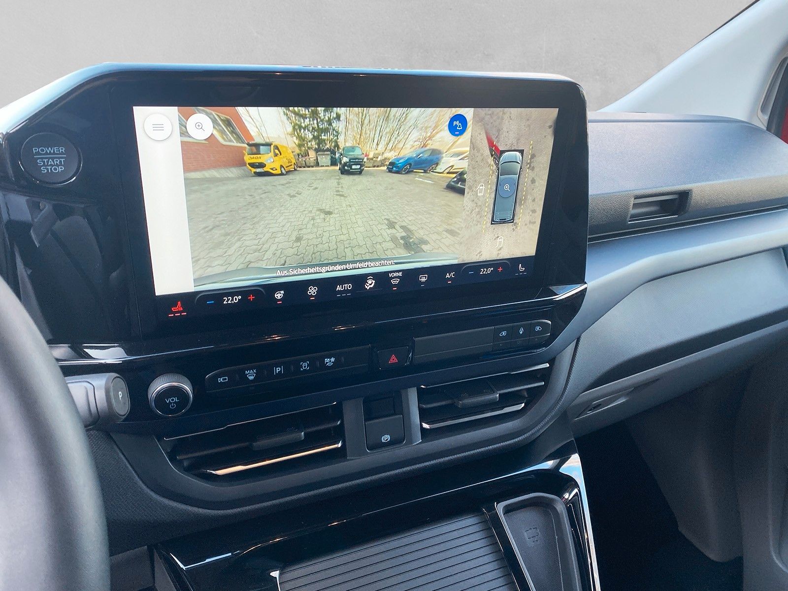 Fahrzeugabbildung Ford Tourneo Custom L1 Active PHEV