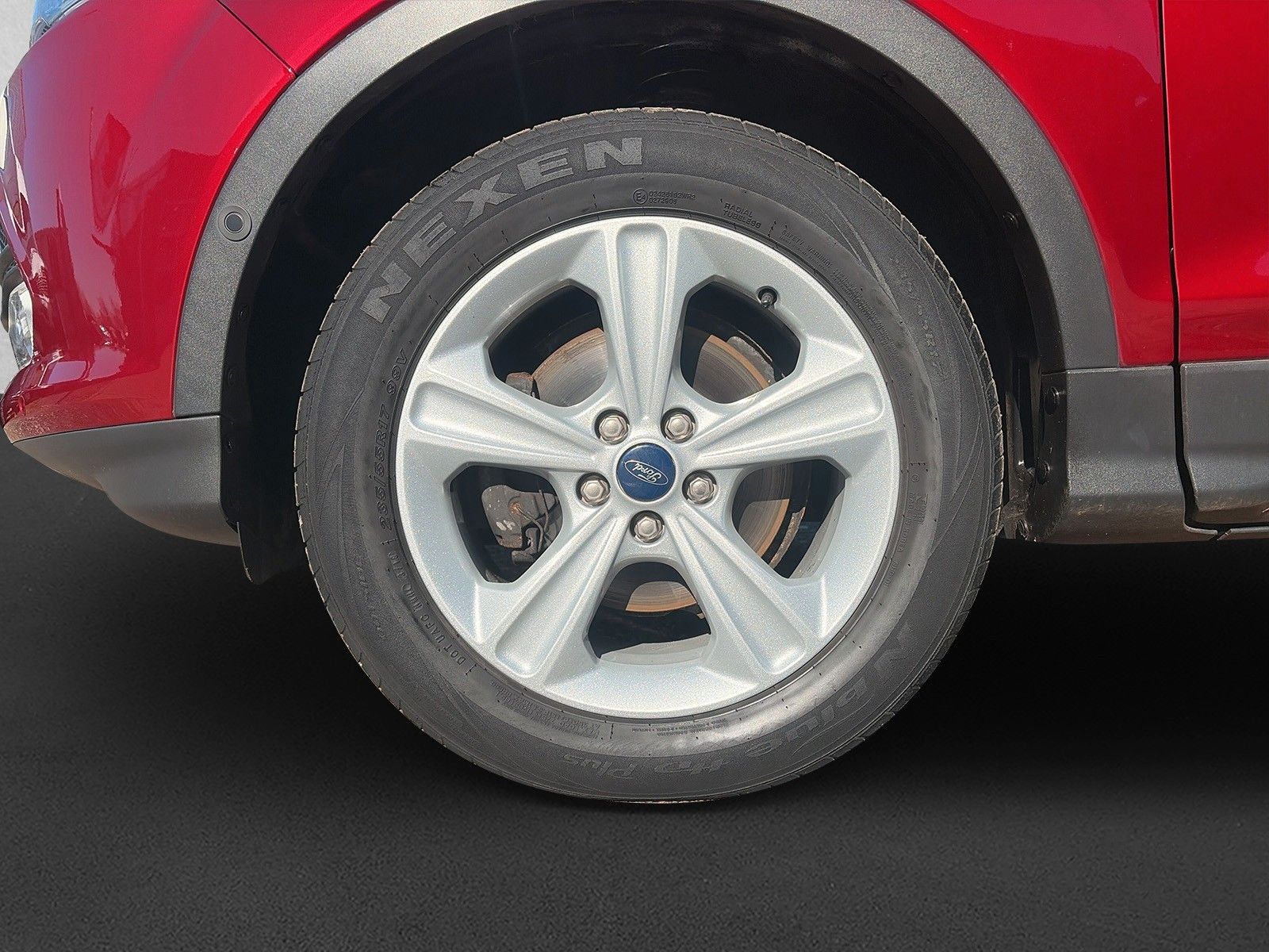 Fahrzeugabbildung Ford Kuga Trend