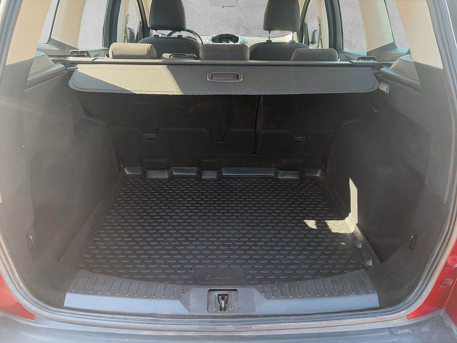 Fahrzeugabbildung Ford Kuga Trend