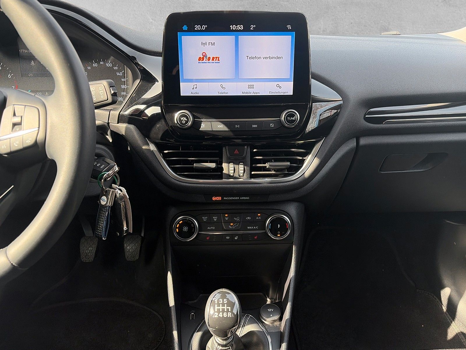 Fahrzeugabbildung Ford Fiesta Titanium