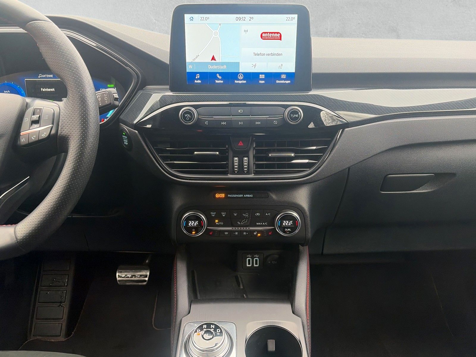Fahrzeugabbildung Ford Kuga Plug-In Hybrid ST-Line X
