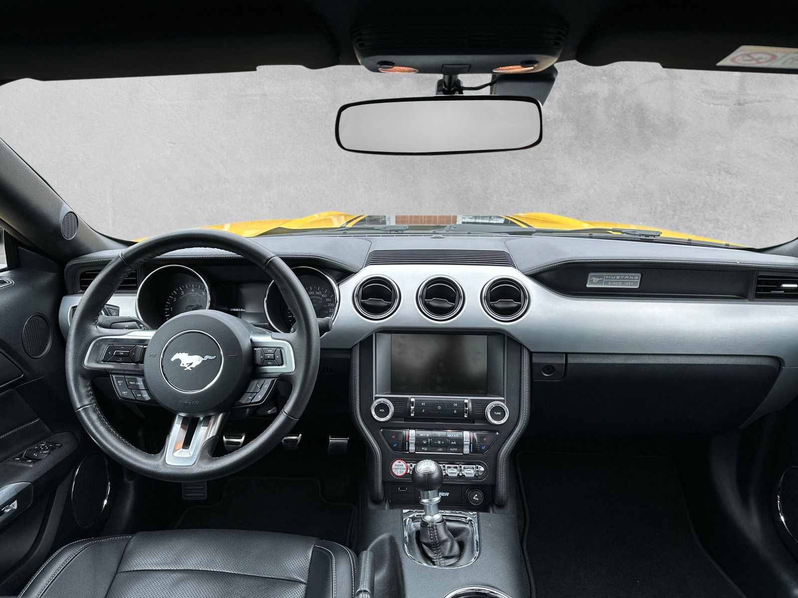 Fahrzeugabbildung Ford Mustang GT Fastback 19.000 Kilometer