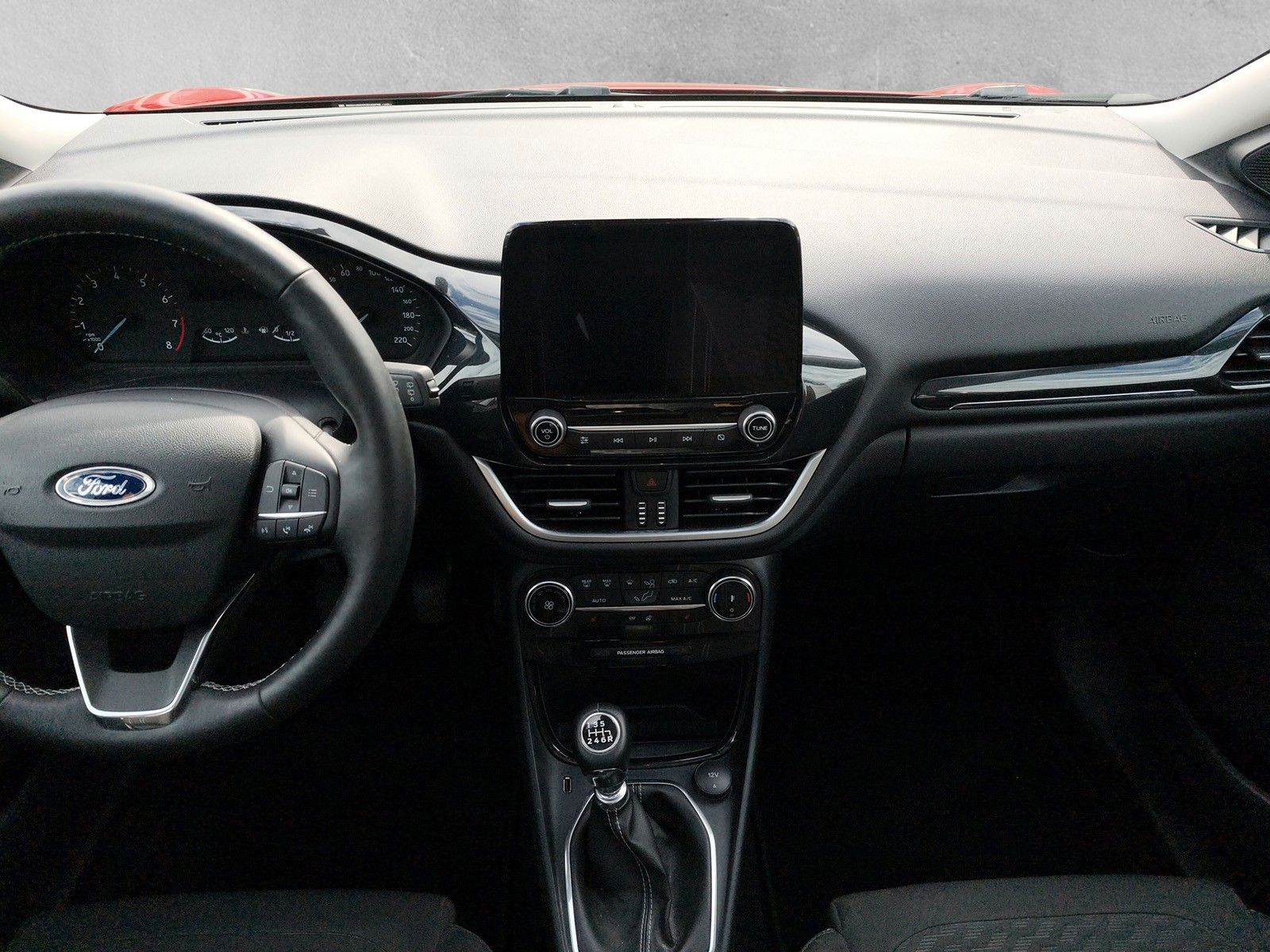 Fahrzeugabbildung Ford Puma Titanium