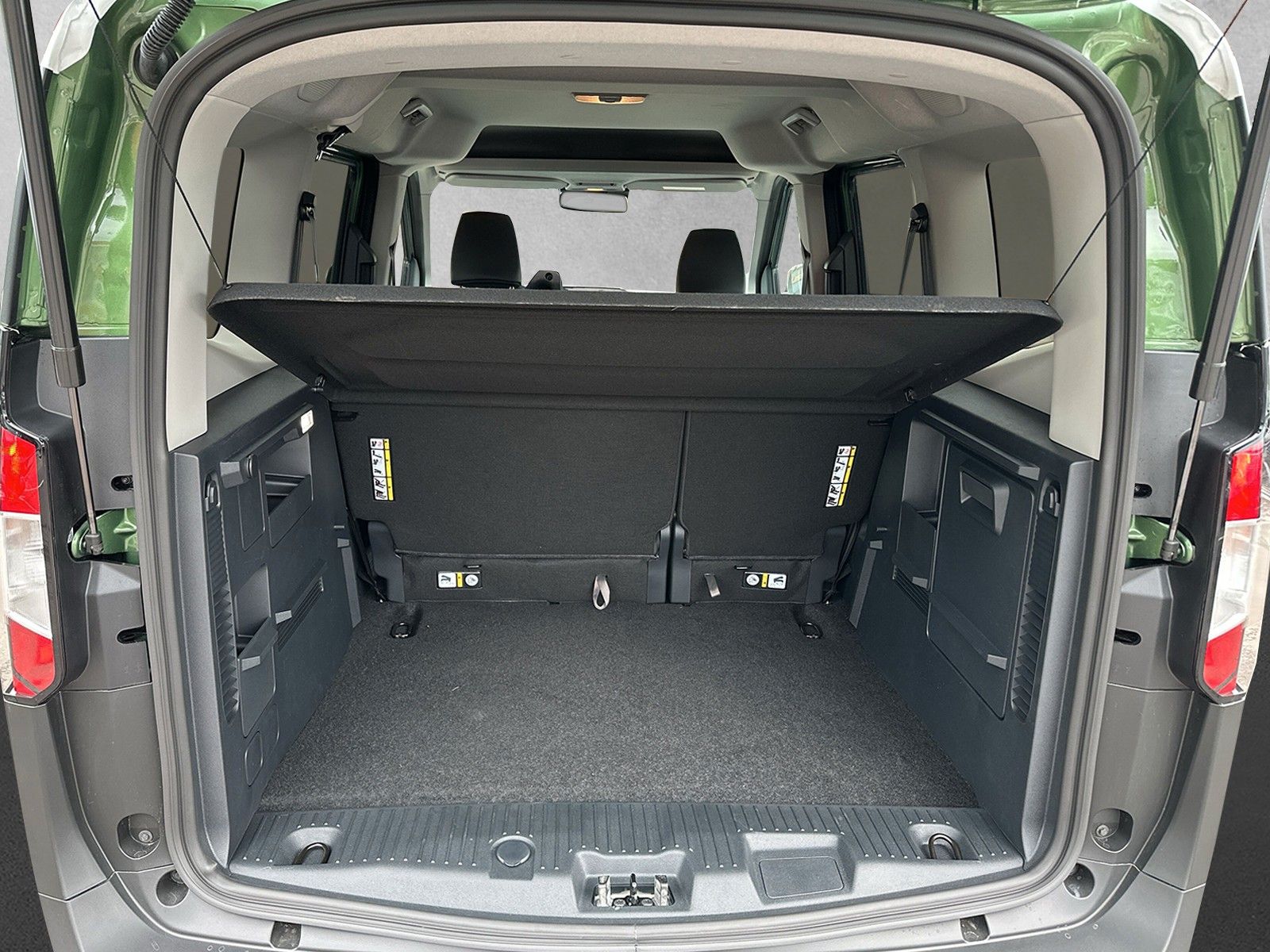 Fahrzeugabbildung Ford Tourneo Courier Active