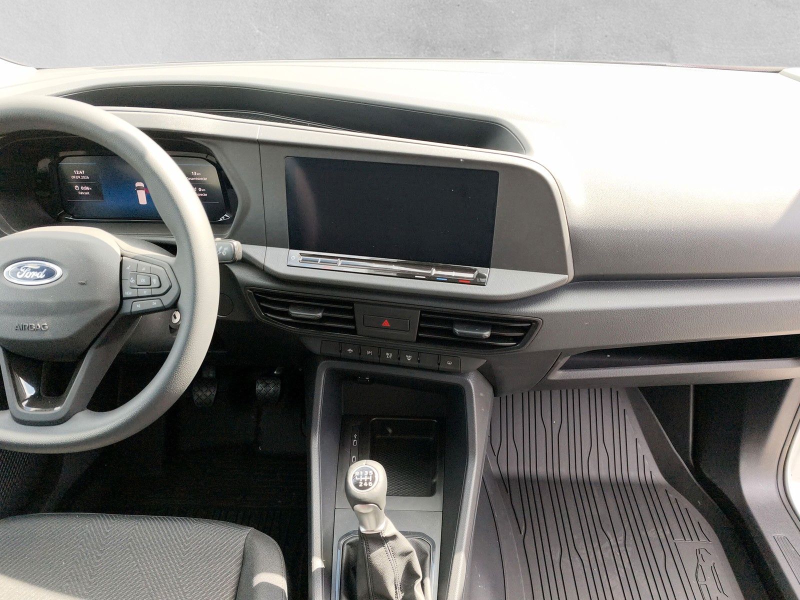 Fahrzeugabbildung Ford Connect Kasten Trend L2 Ahk.