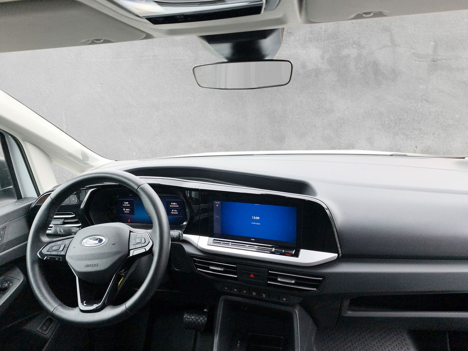 Fahrzeugabbildung Ford Connect Trend Kasten L2 PHEV