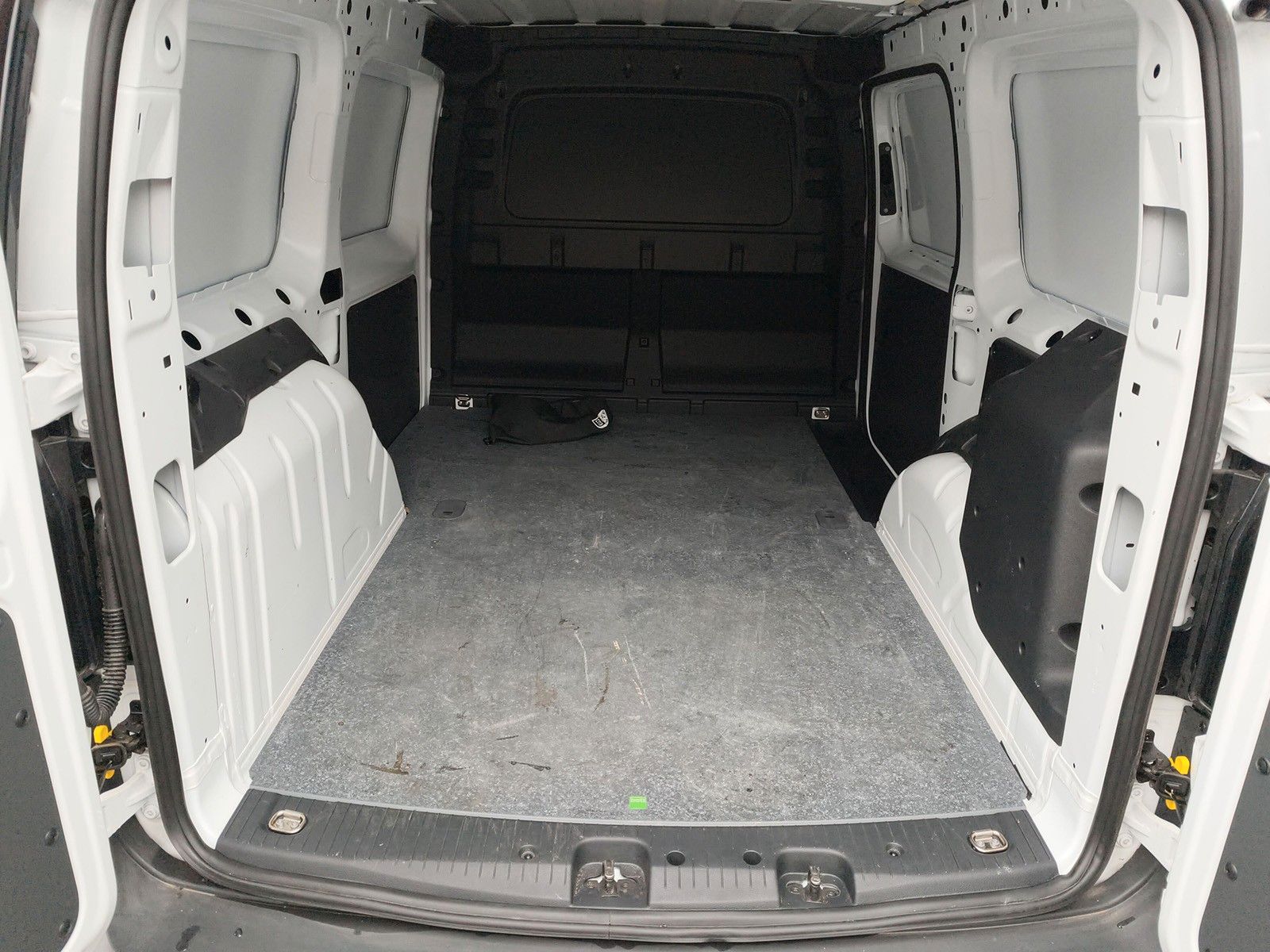 Fahrzeugabbildung Ford Connect Trend Kasten L2 PHEV