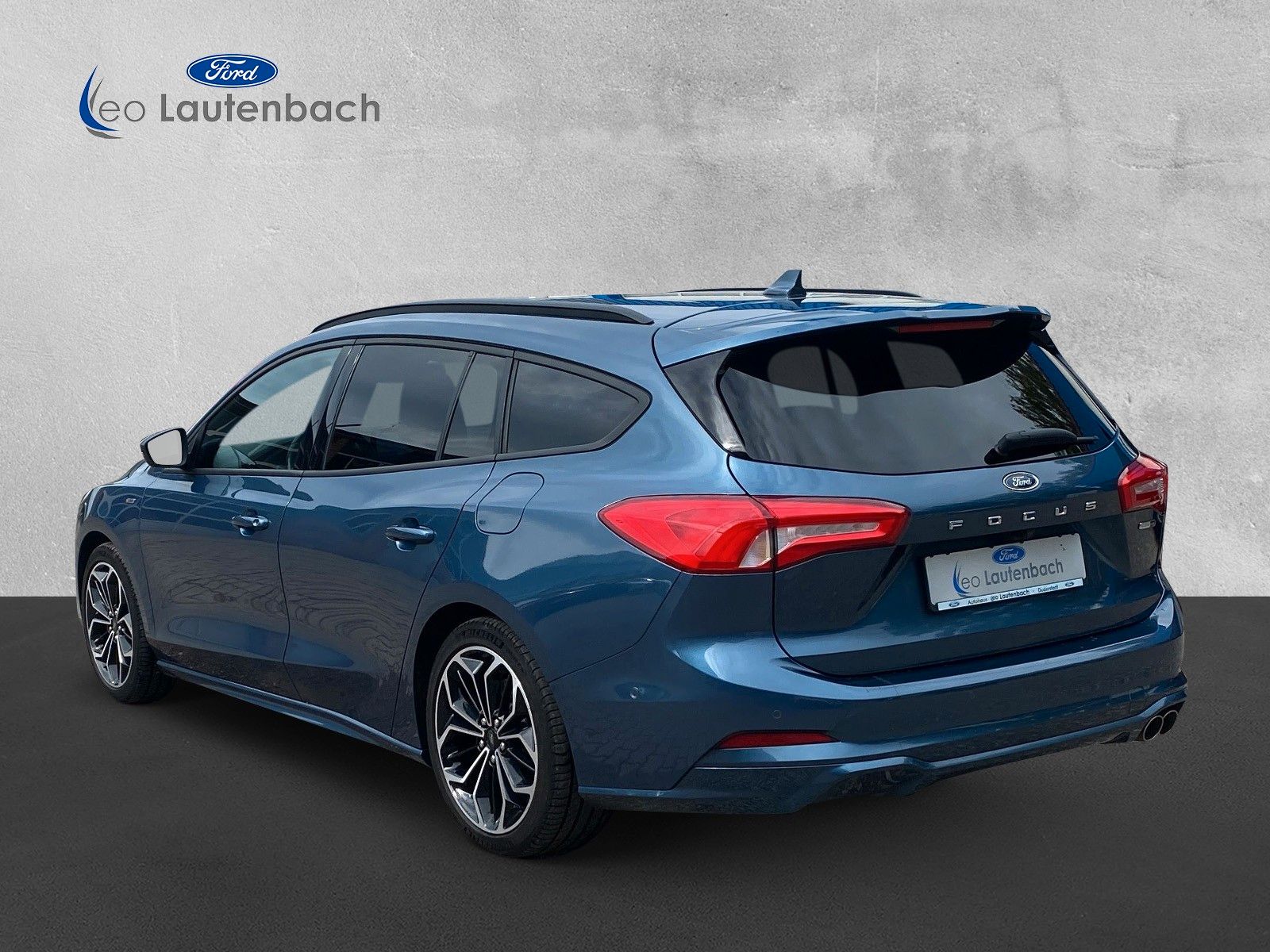 Fahrzeugabbildung Ford Focus Turnier ST-Line X mit Topausstattung