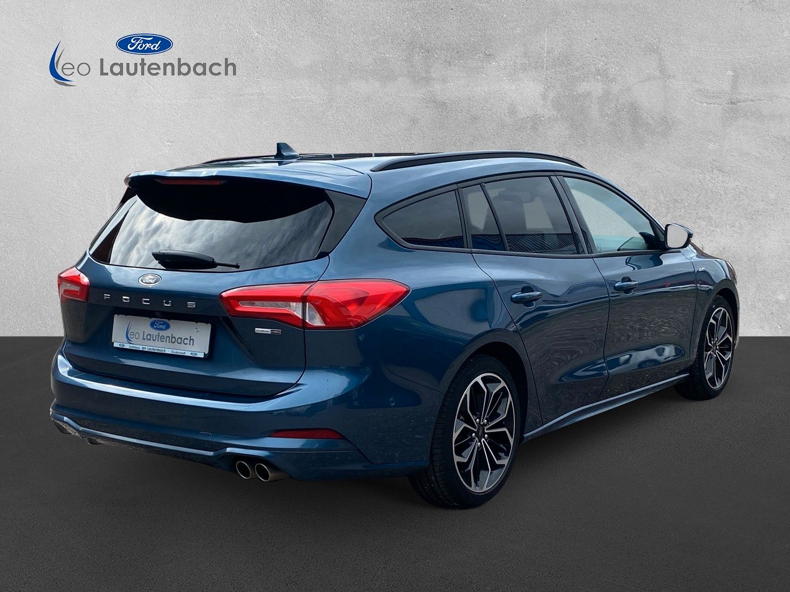 Fahrzeugabbildung Ford Focus Turnier ST-Line X mit Topausstattung