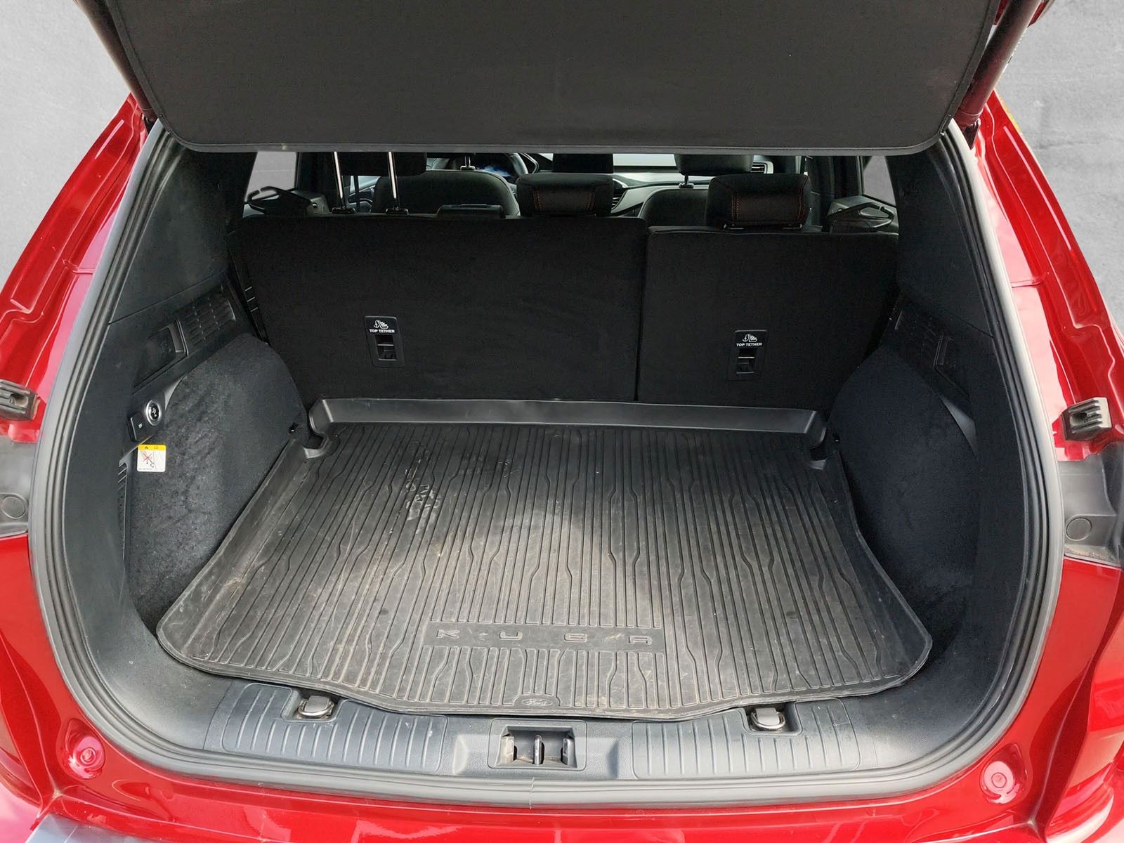 Fahrzeugabbildung Ford Kuga Plug-In Hybrid ST-Line X
