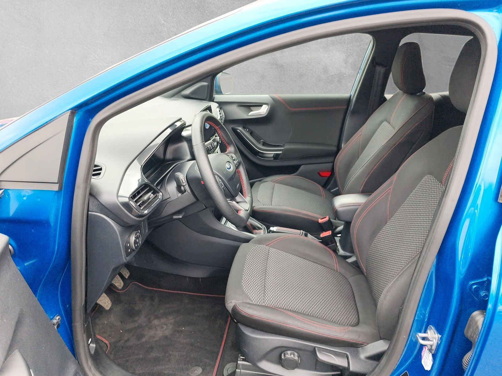 Fahrzeugabbildung Ford Puma ST-Line