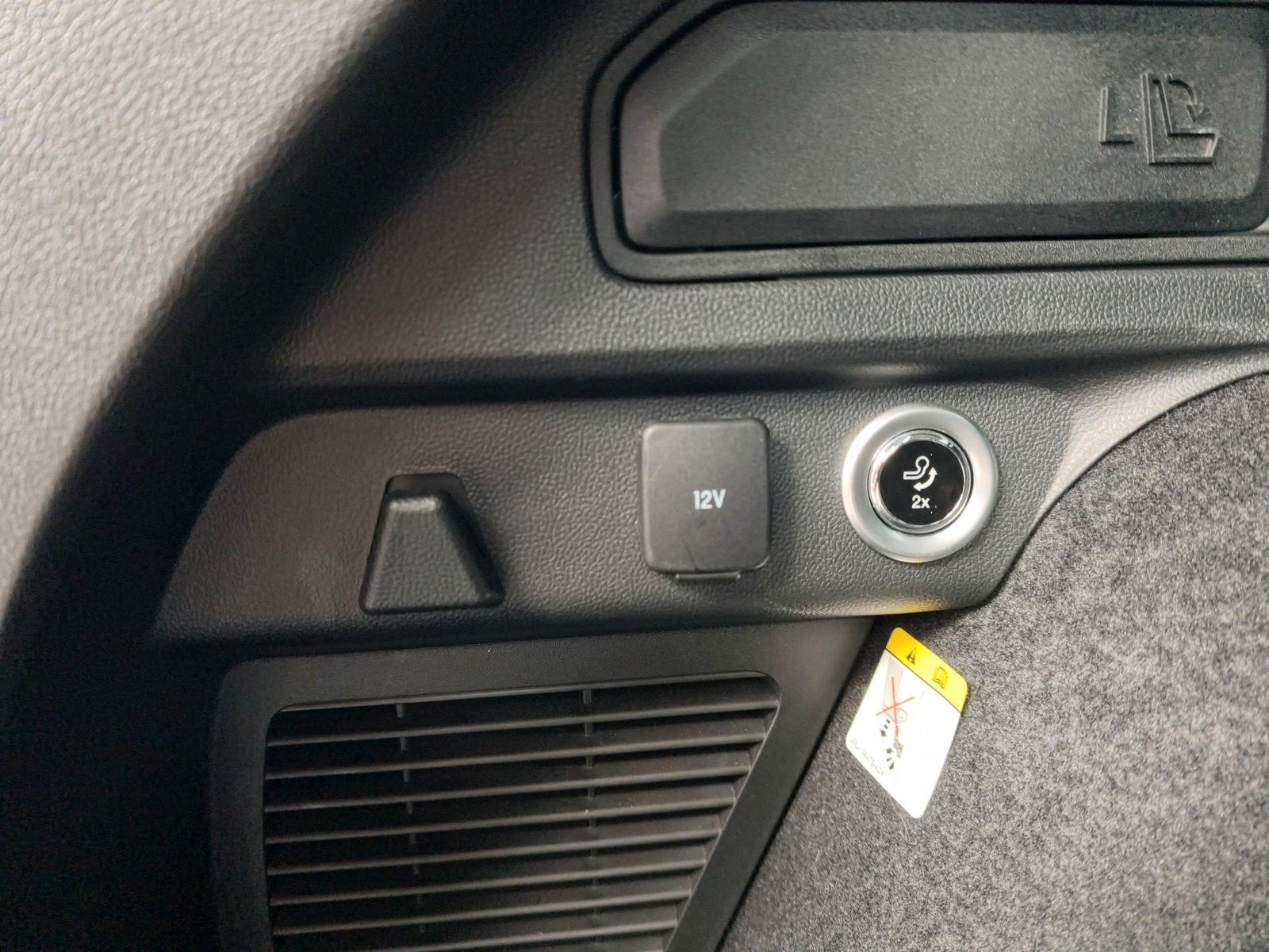 Fahrzeugabbildung Ford Kuga Plug-In Hybrid Titanium X
