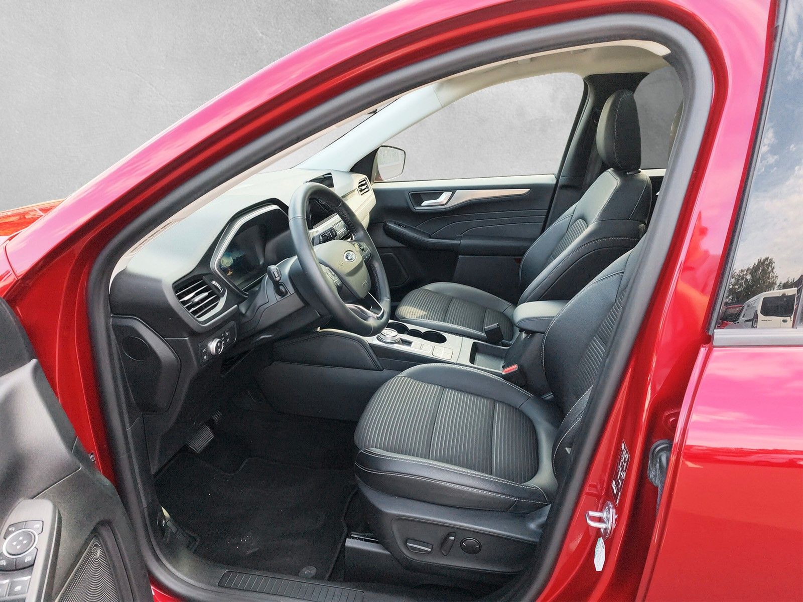 Fahrzeugabbildung Ford Kuga Plug-In Hybrid Titanium X