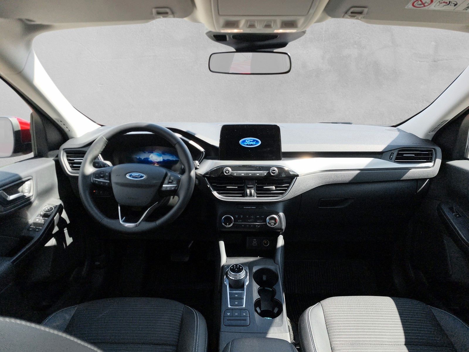 Fahrzeugabbildung Ford Kuga Plug-In Hybrid Titanium X