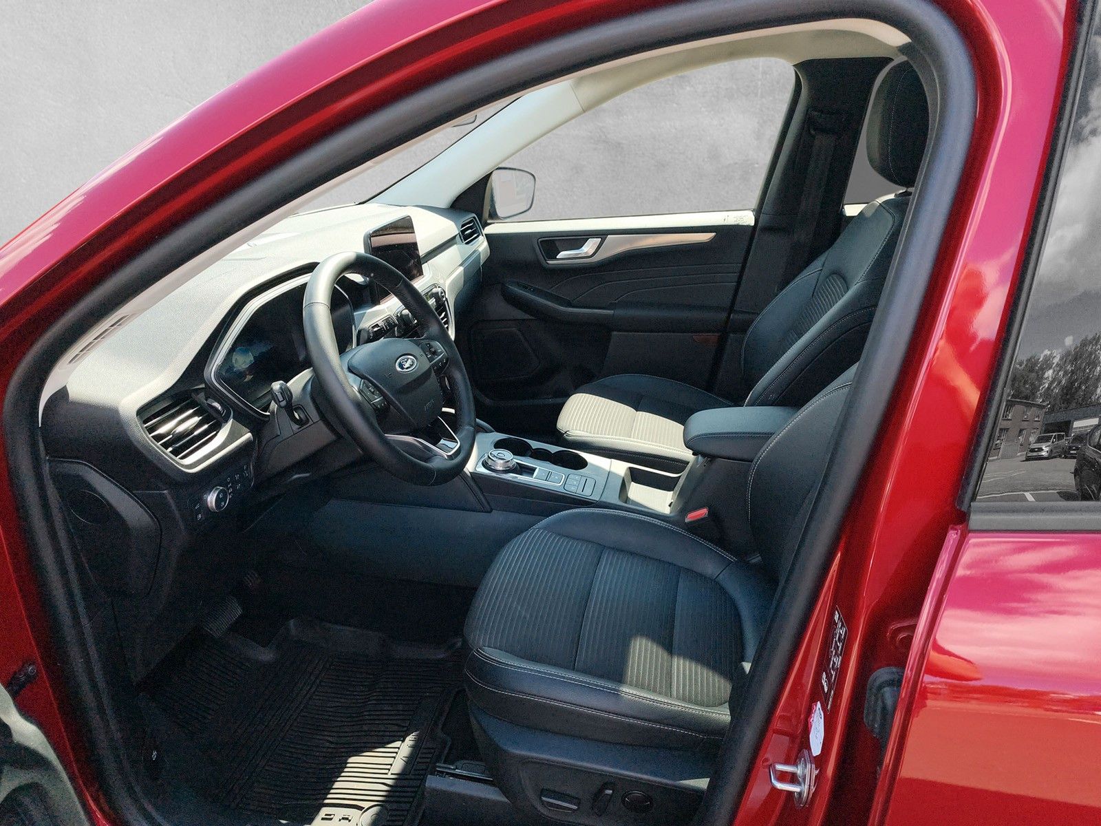 Fahrzeugabbildung Ford Kuga Plug-In Hybrid Titanium X