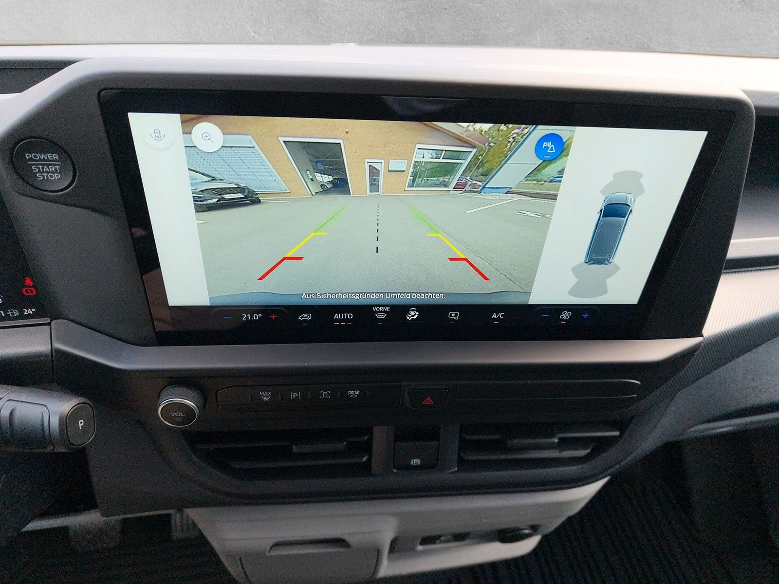 Fahrzeugabbildung Ford Transit Custom Kasten 320 L1 Trend PHEV