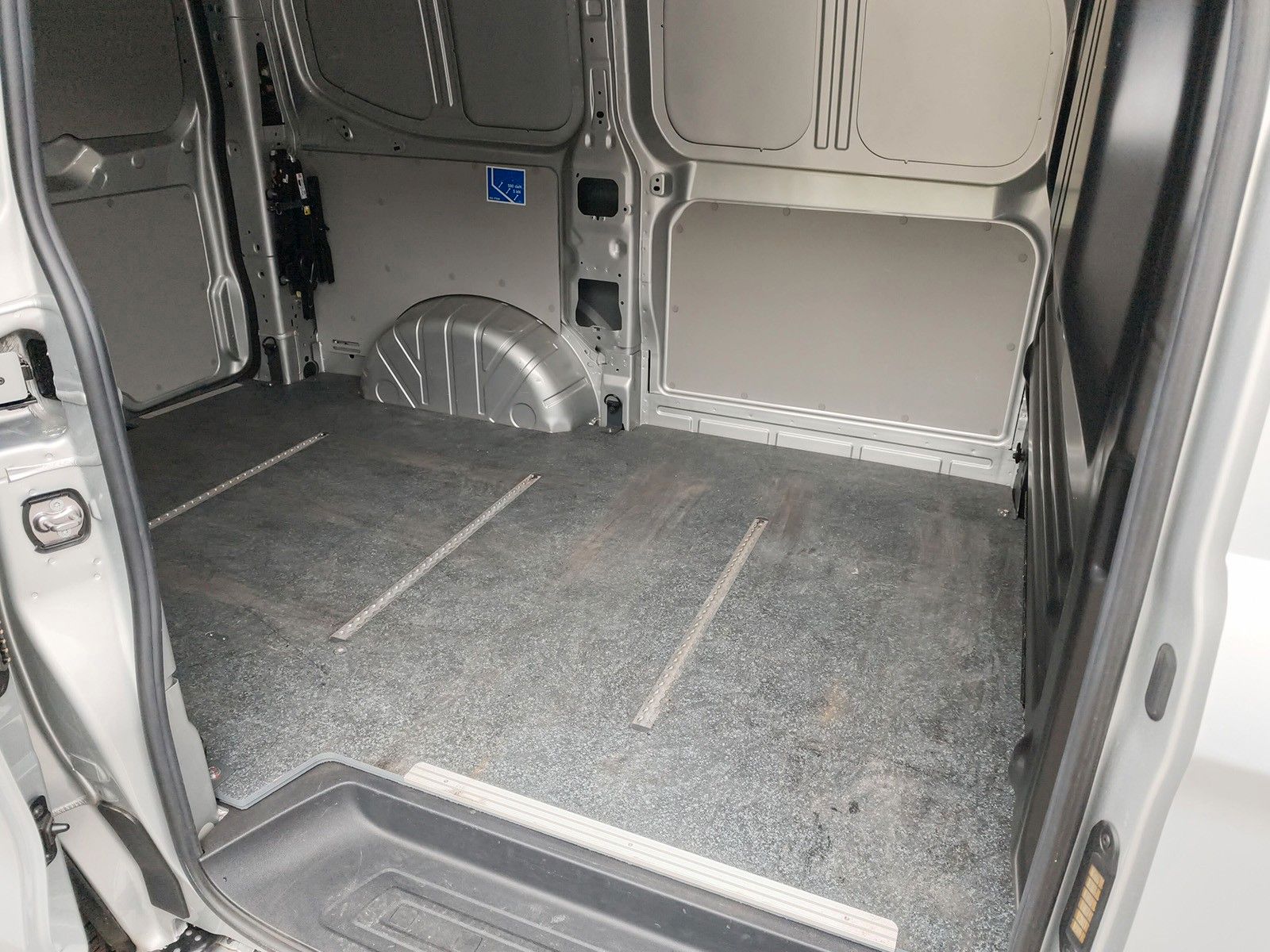 Fahrzeugabbildung Ford Transit Custom Kasten 300 L1 Trend FWD