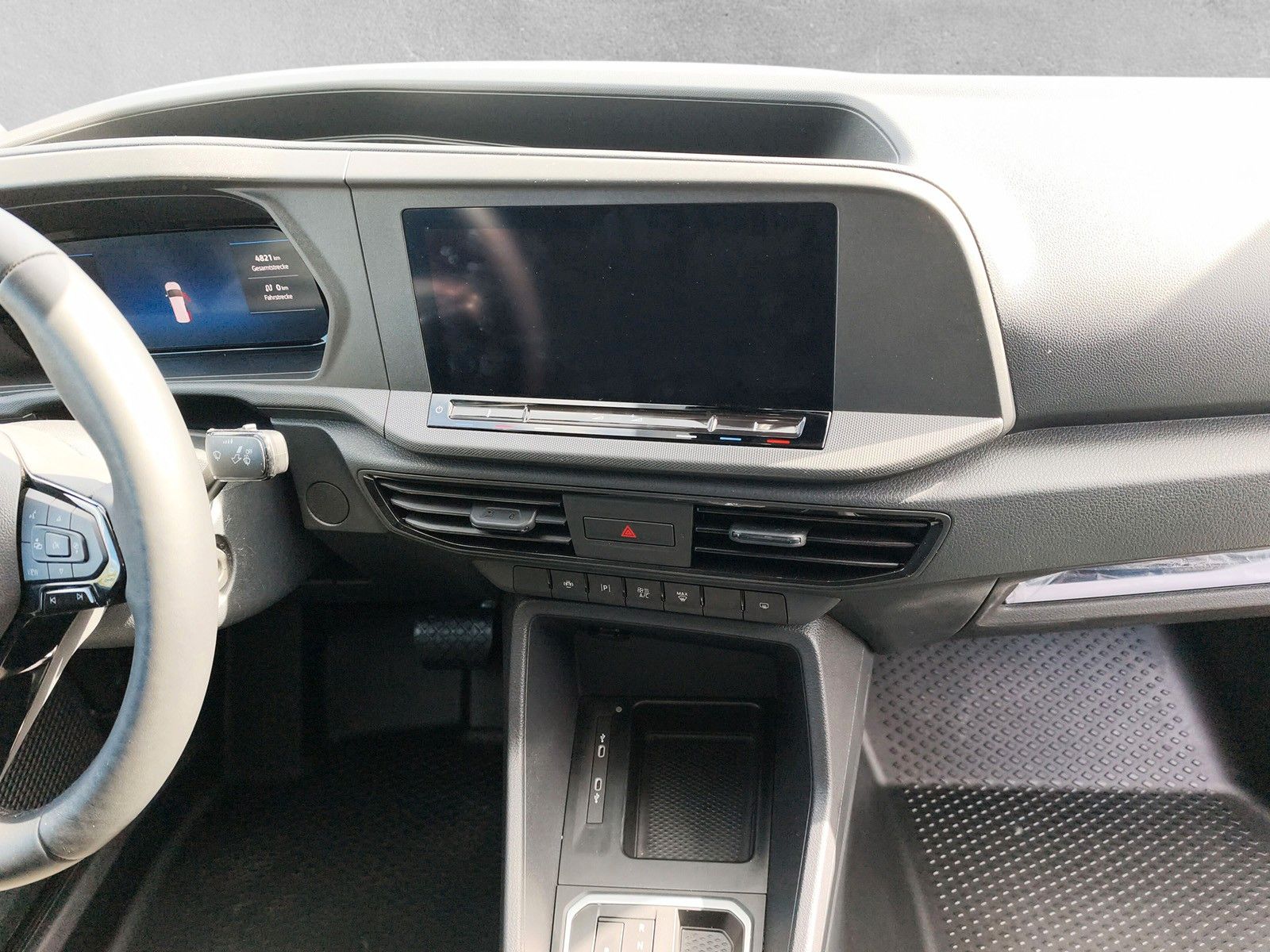 Fahrzeugabbildung Ford Connect Kasten Trend L1 Automatik